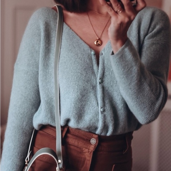 SEZANE NWT SEA GREEN Mohair Alpaca Wool Barry Reversible V Neck Cardigan
Sweater - Picture 8 of 8